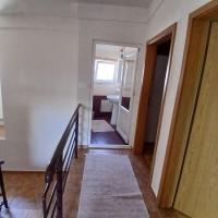 Prishtina Family Home three bedrooms - B&B Prishtina