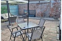 Bungalow - Sleeps 4 - Parking - Garden - B&B Nottingham