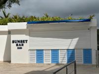 Luxury Coastal Retreat with Jacuzzi 8 min to Beach - B&B Las Terrenas