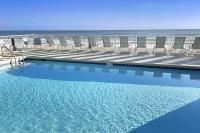 Beautiful and spacious condo with shared pool & beach access - Ferienwohnung Destin