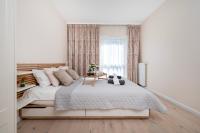 Łódź Pomorska Apartment - Balcony & Parks Nearby - by Rentujemy - B&B Łódź