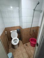 Green Pramuka City by Tity - Bed and Breakfast Jakarta
