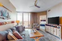 Seventh floor inviting open condo w shared pool & hot tub near everything - B&B Destin