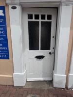Historic High St Flat with Peaceful Garden Retreat - B&B Stony Stratford
