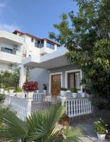 Guesthouse Xhuliano - Ferienwohnung Ksamil