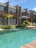 Beira Mar Japaratinga em frente a piscina - B&B Japaratinga