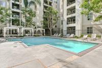 Modern Muse - Huge 3BR Apartment in Heart of SM - Chambres d'hôtes Los Angeles