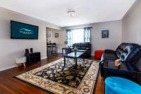 Large 7BR 4BA Short walk to Niagara Falls - B&B Niagara Falls