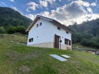 Baita Valmalenco - Casa con sauna panoramica, 5 minuti da Chiesa Valmalenco - B&B Torre di Santa Maria