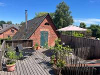 Gemütliches Schwalbennest, Resthof, Dachterrasse in Schaalseenähe - B&B Sterley