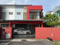 Dengkil Terrace House Near UiTM, MMU, UoC, KLIA - Bed and Breakfast Kuala Lumpur