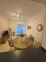 Moderno y cálido departamento a pasos del Parque Camba Cuá - B&B Corrientes