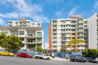 Spacious Riverside 2BR CBD Parking Pool & Gym - B&B Brisbane