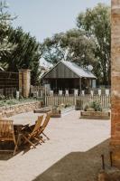 Old Wetmore - Historic Sandstone Homestead - B&B Ross