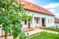 Wathay Vendégház - Ferienwohnung Csesznek