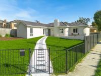 Spacious Luxury Retreat with Private Garden Box Hill - B&B Ballarat