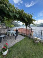 Villino Elena - fantastic Como Lake View & Garden - Bed and Breakfast Argegno