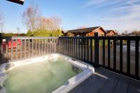 Penny Lodge with Hot Tub - B&B Malton