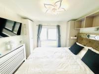 Driftwood Coastal Retreat Near Clacton Beach - Ferienwohnung Saint Osyth