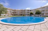 Nuri Beach - Near the beach with pool by HD - Chambres d'hôtes Vilamoura