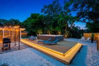 Fully Remodeled Private Sarasota Home with Heated Swim Spa, Fenced Yard, Game Area & Beach Gear - B&B Sarasota