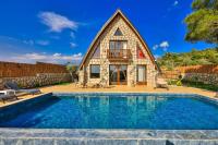 Serene Bungalow Retreat with Private Pool in Ka, Trkiye - B&B Kaş