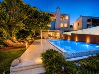 Villa Magnifica - Private Pool, Elevator & Sea View - B&B Palioúri