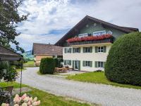 Ferienhof Miller - Bed and Breakfast Oberstaufen