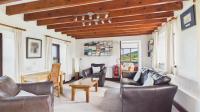 Stormy Castle - 6 Bedroom Sleeps 14 - Llangennith - Chambres d'hôtes Llangennith
