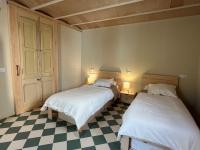Antiga sastreria de Can Fèlix - Bed and Breakfast Sant Joan de les Abadesses