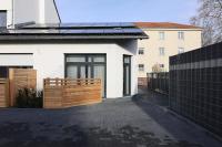 Erdgeschoss Juwel direkt hinter dem Markt I Terrasse & Parkplatz I ruhig & privat - B&B Viersen