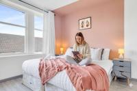 Sienna Suite 1D Near Alton Towers with Free Wi-Fi and Netflix Access - Bed and Breakfast Stoke-on-Trent