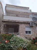 Apartments Kuc - Bed and Breakfast Bar
