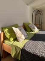 Olive Tree Apartment Unique 3-Level House - B&B Risan
