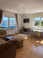 Apartman Elena - B&B Tušupi
