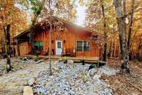 Hideaway Cabin near Mammoth Springs, Ark - Bed and Breakfast Mammoth Spring
