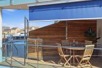 Apartamento en Port Trebol con parking privado y acceso directo a la piscina - Chambres d'hôtes Roses