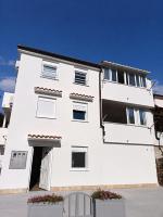 Jakišnica Apartment - B&B Lun