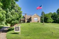 Game Room + Patio: Hilltop Home in Hocking County - Chambres d'hôtes Logan