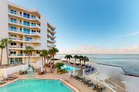 Ocean-view 2nd-floor condo with outdoor pool gym hot tub balcony WD AC - B&B Destin