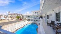 NEW NWW 2BR Condo w Pool & Parking - B&B Wildwood