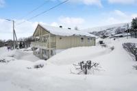 Modern Apartment with Sea View & Free Parking - B&B Tromsø