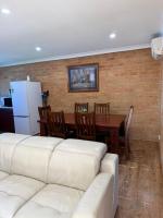 Corner unit 1x1 self-check in - B&B Geraldton