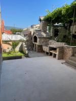 Cusa Apartments - Bed and Breakfast Mostar