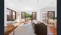 Private Manly Suite at ILUKA - B&B Monal