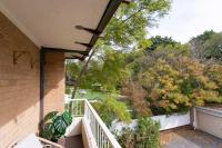Casa Lune Swan River Views, Steps to Blue Boat House and CBD - B&B Perth