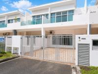 4BR Holiday Home Near Desaru Beach Gated & Guarded - B&B Bandar Penawar