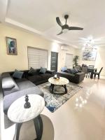 ESEKK Ochi - B&B Ocho Rios