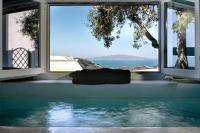 Grande Studio with Jacuzzi Nea Premium Residences - B&B Merovígli