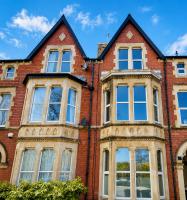 Central King Apartment - River View - Free Parking - B&B Cardiff